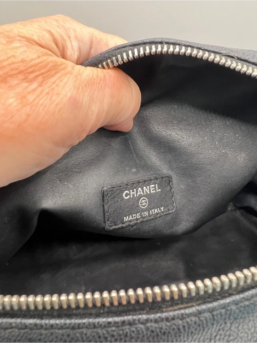 CHANEL Vintage Black Caviar Leather Large Toiletry Cosmetic Bag 11-Series
